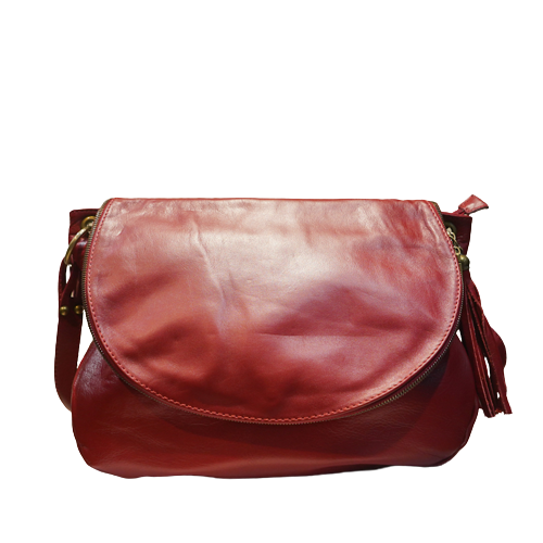 Sac à main en cuir vachette rouge avec rabat vu de face