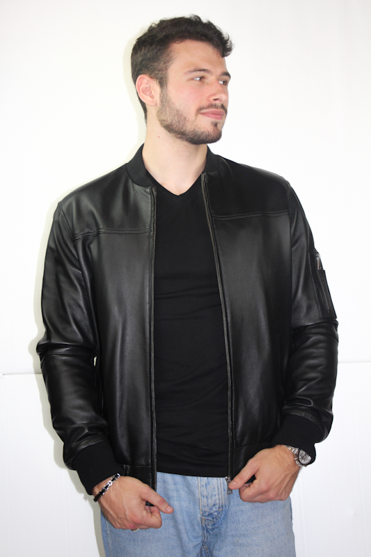 Blouson teddy en cuir noir pour homme, ouvert, de face