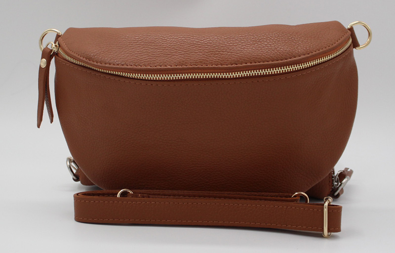 Banane en cuir camel
