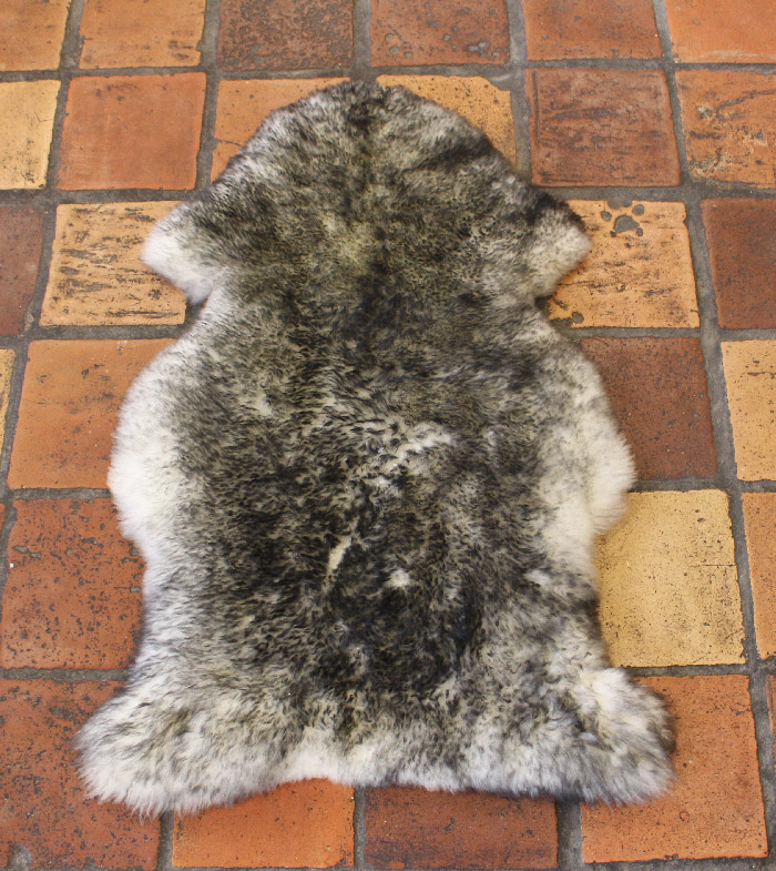 Peau de mouton grise