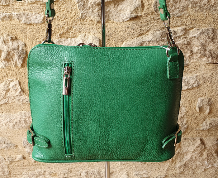 Pochette en cuir grainé vert