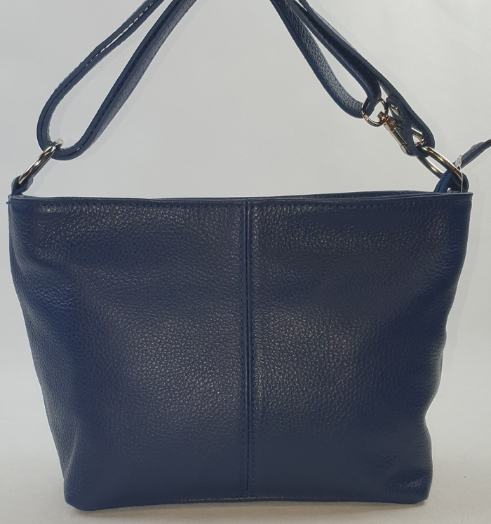 Sac à main en cuir noir