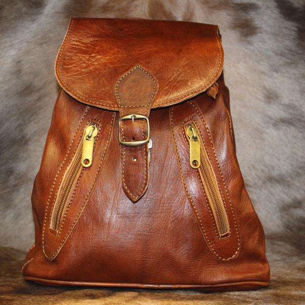 Sac à dos en cuir marron cognac