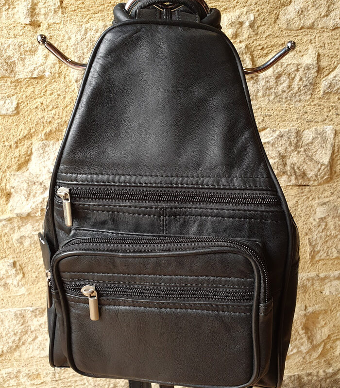Sac à dos en cuir noir