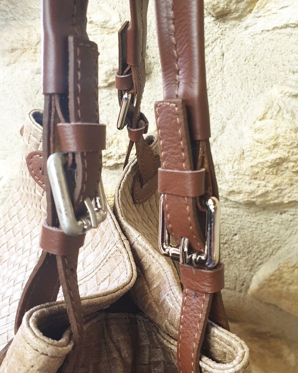 Sac à main en cuir tressé taupe – Image 4