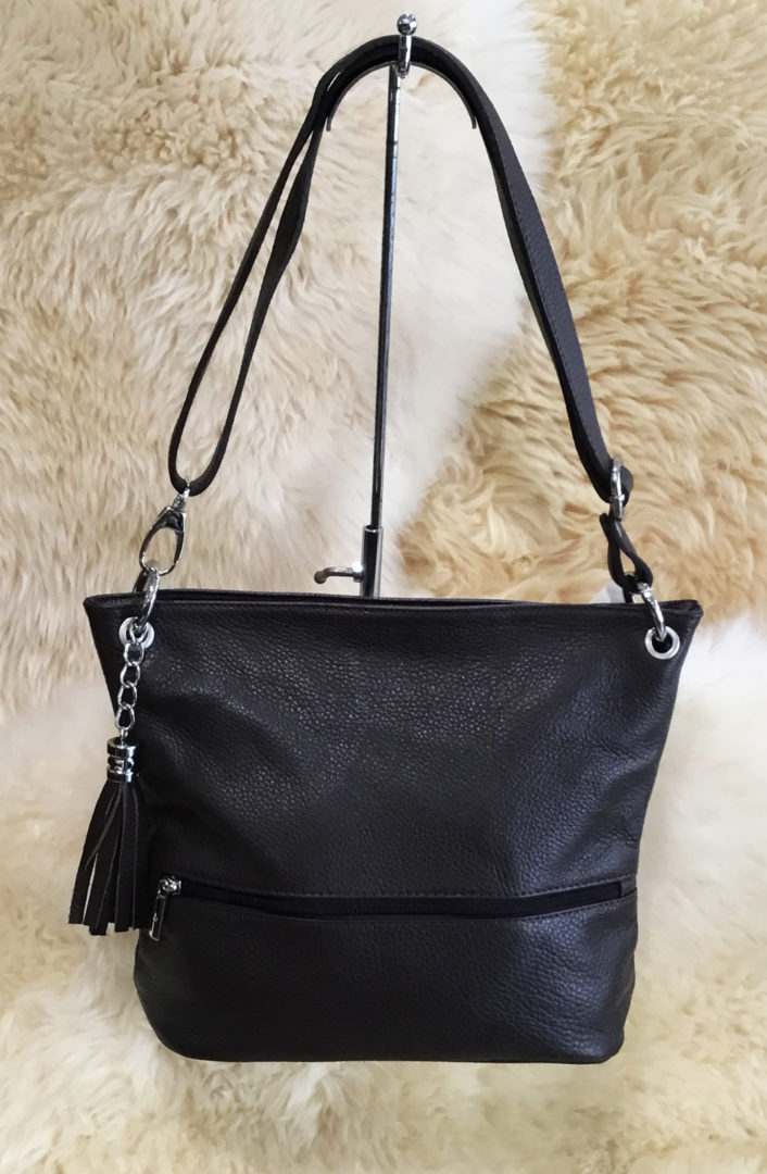 sac à main en cuir noir