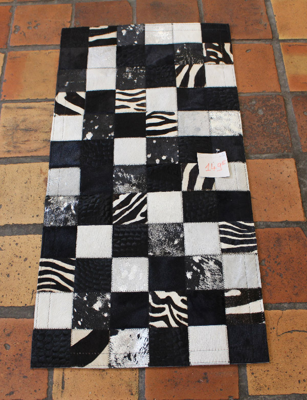 Tapis patchwork en peau de vache zébrée 120x60 cm