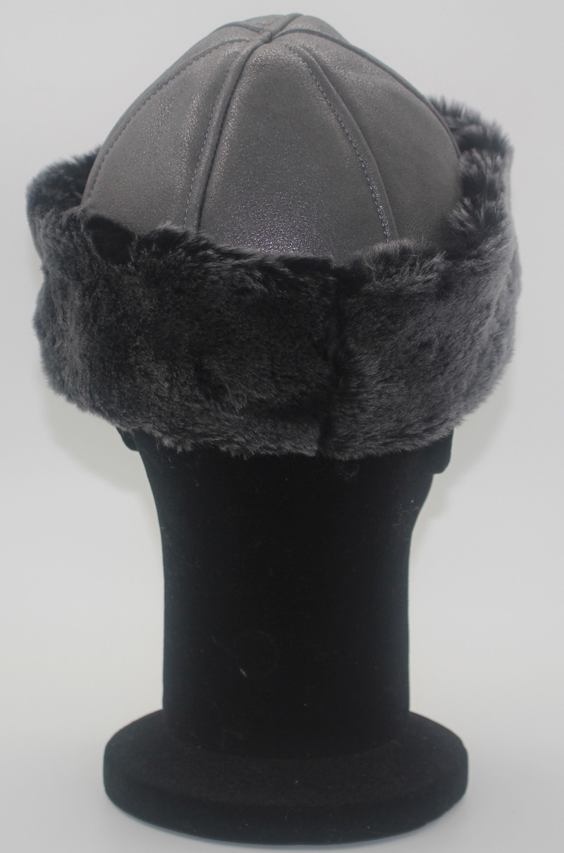 Toque en mouton retourné gris – Image 3