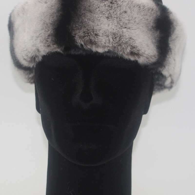 Toque en fourrure retourné grise et noir